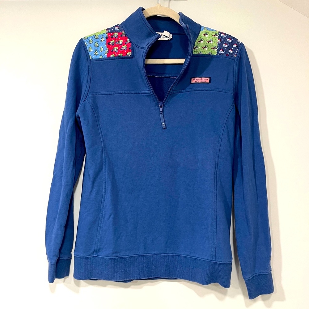 Vineyard Vines Winter Pattern Half Zip, Size Small - image 1